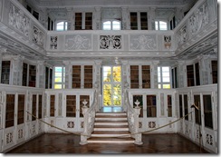 2893459556_039f34f2e8