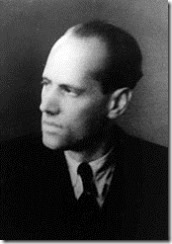 170px-HelmuthvonMoltkeJan1945_thumb